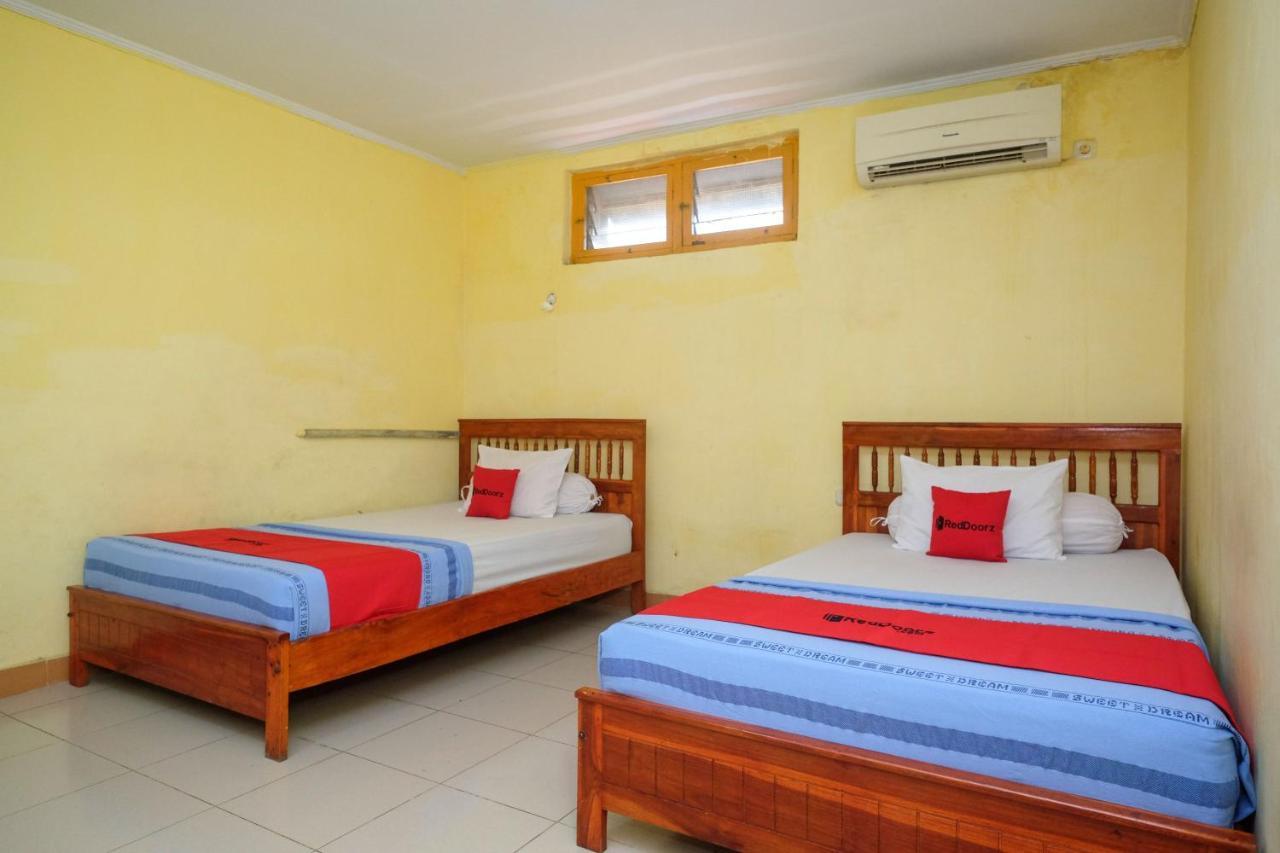 Reddoorz Near Pelabuhan Nusantara Parepare Exterior foto